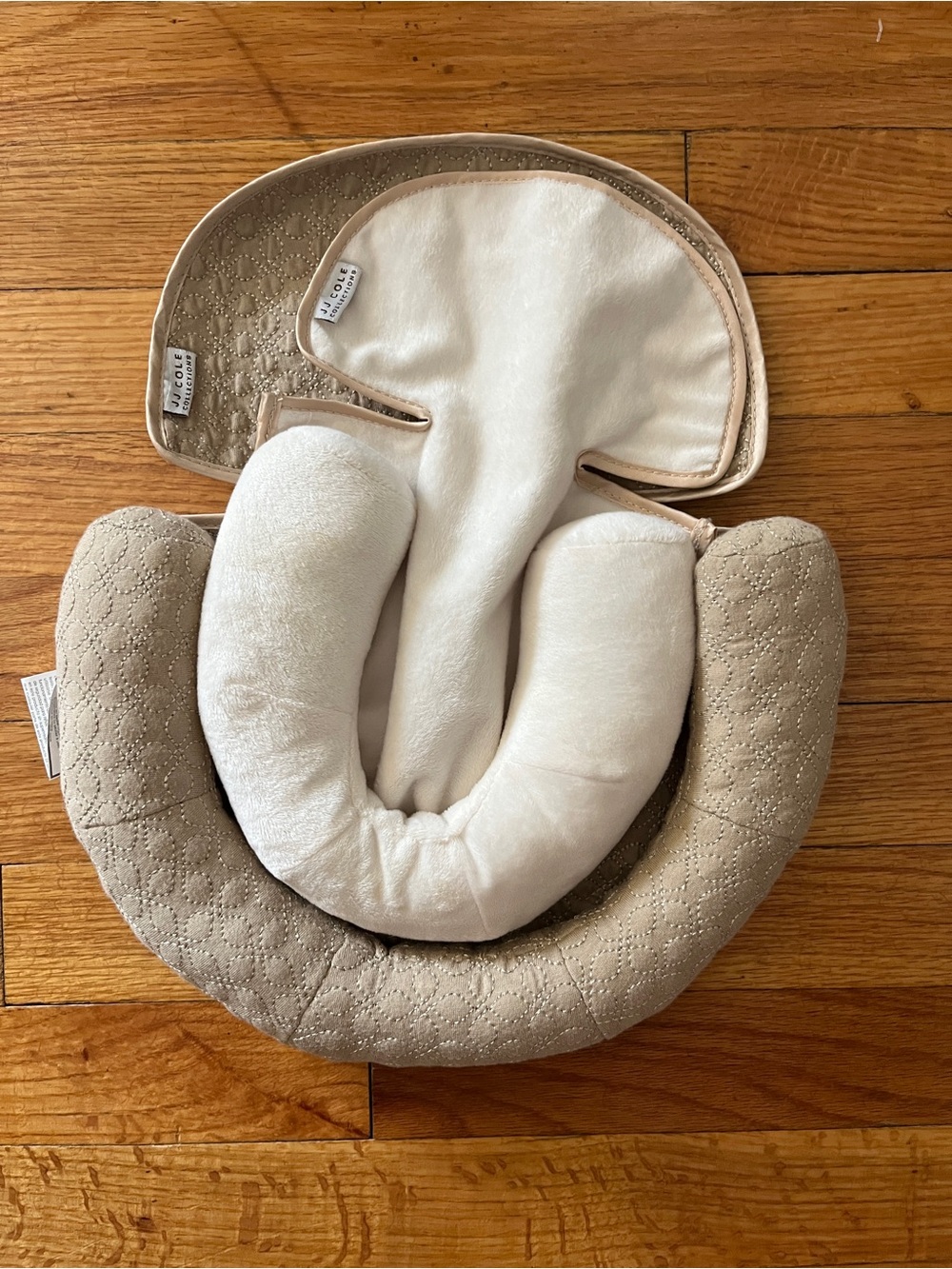 J J Cole baby car seat insert head support body cushion JJ Cole pillows set